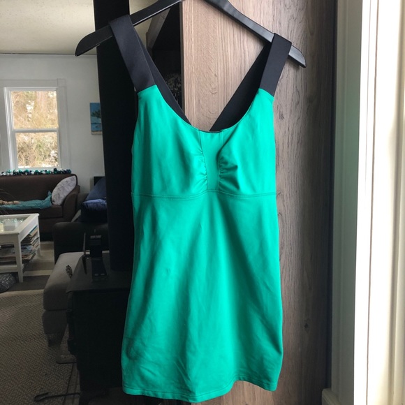 MEC cross back top - Picture 1 of 4